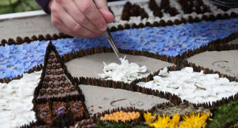 well dressing in peak district