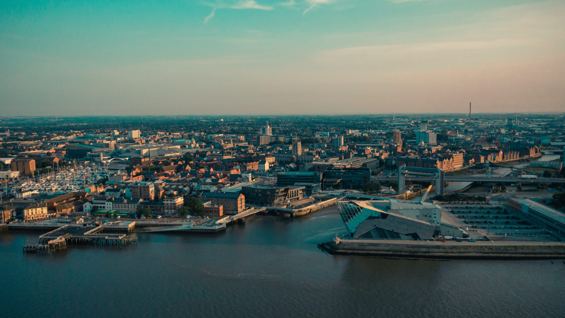 A panoramic view of Hull