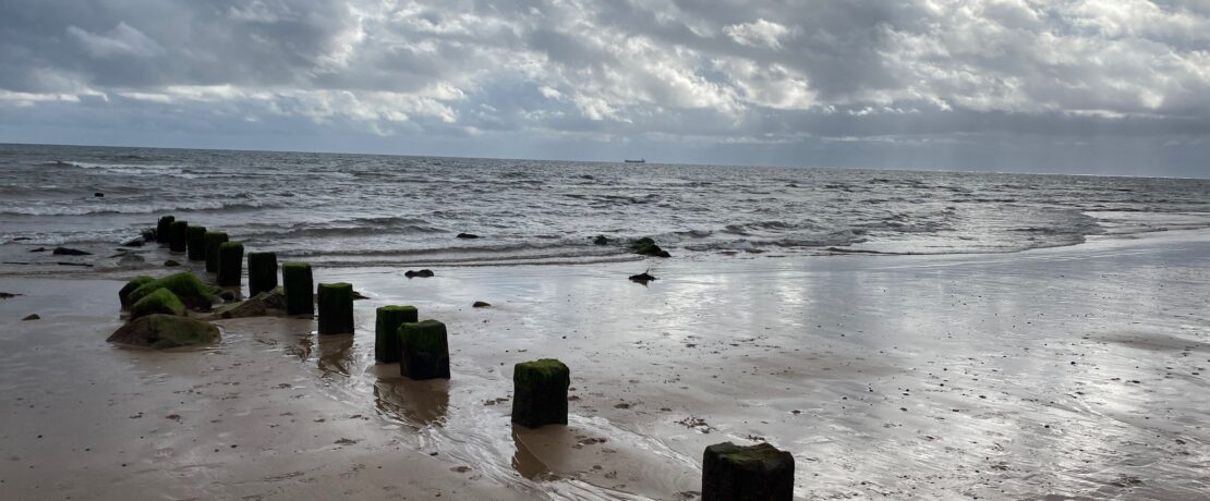 Seaside on a cloudy day