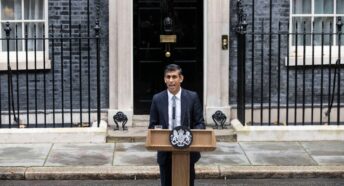Rishi Sunak outside No 10 Downing Street