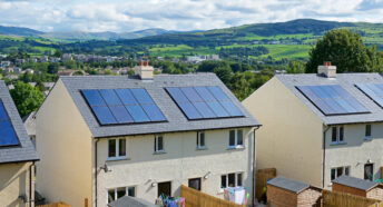 Housing in the countryside with rooftop solar